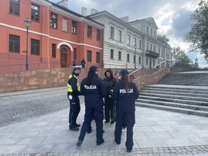 podczas akcji rozdawania odblasków