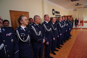 uczestnicy zmian na stanowisku Pierwszego Zastępcy Komendanta Powiatowego Policji w Ostrowcu Świętokrzyskim