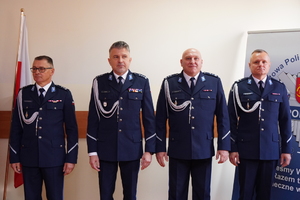 uczestnicy zmian na stanowisku Pierwszego Zastępcy Komendanta Powiatowego Policji w Ostrowcu Świętokrzyskim