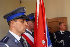 uczestnicy zmian na stanowisku Pierwszego Zastępcy Komendanta Powiatowego Policji w Ostrowcu Świętokrzyskim