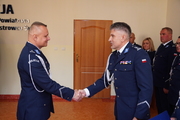 uczestnicy zmian na stanowisku Pierwszego Zastępcy Komendanta Powiatowego Policji w Ostrowcu Świętokrzyskim