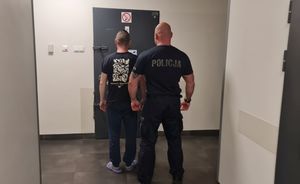 Zatrzymany w asyście policjanta