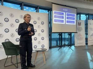 Policjantki czynnie włączyły się w kongres „Zdrowie psychiczne dzieci i młodzieży”