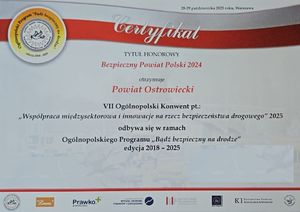 uczestnicy i wyróżnieni