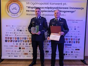 uczestnicy i wyróżnieni