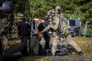 uczestnicy ćwiczeń