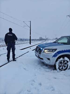 Świętokrzyscy policjanci wzmacniają ochronę terenów kolejowych