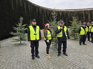 Uczestnicy rajdu pieszego