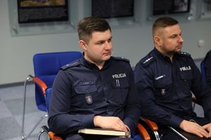 policjanci podczas szkolenia