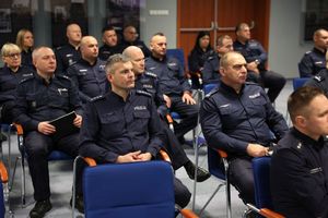 policjanci podczas szkolenia