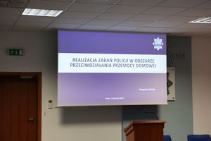 policjanci podczas szkolenia