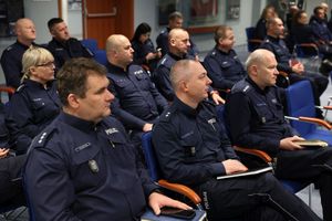policjanci podczas szkolenia