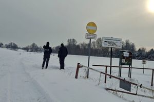 Kontrola oblodzonych zbiorników wodnych