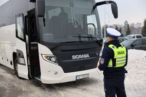 otwarcie punktów kontroli autokarów