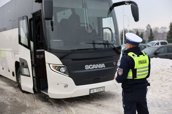 otwarcie punktów kontroli autokarów