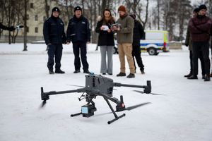 Nowoczesny dron ze skanerem 3D