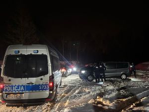 Skuteczne działania policjantów zapobiegły konfrontacji pseudokibiców