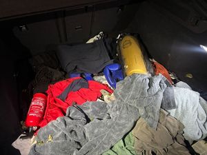 Skuteczne działania policjantów zapobiegły konfrontacji pseudokibiców