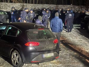 Skuteczne działania policjantów zapobiegły konfrontacji pseudokibiców