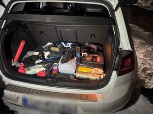 Skuteczne działania policjantów zapobiegły konfrontacji pseudokibiców