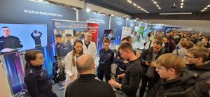 Policjanci na wydarzeniu „Vibe na Świętokrzyskie”: Wybierz służbę w regionie!