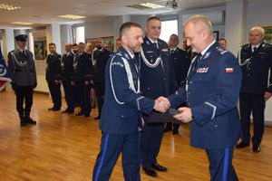 Uroczysta zbiórka jędrzejowskich policjantów