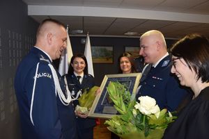 Uroczysta zbiórka jędrzejowskich policjantów