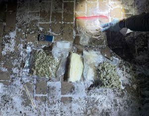 Przedmioty zabezpieczone przez policjantów