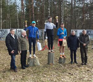 podium biegaczy