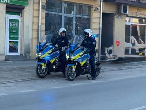 Policjanci czuwali nad bezpieczeństwem podczas meczu
