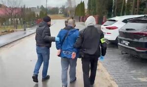 zatrzymany w kajdankach