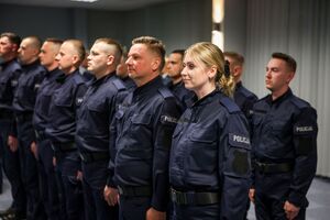 Ślubowanie nowych policjantów