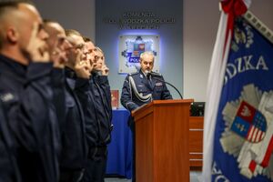 Ślubowanie nowych policjantów