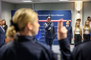 Ślubowanie nowych policjantów