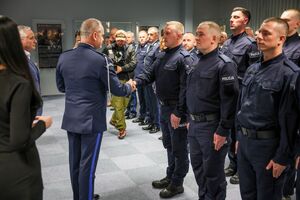 Ślubowanie nowych policjantów