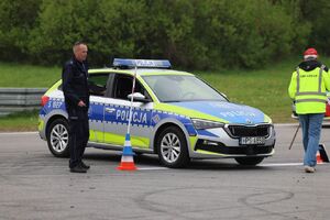 jazda sprawnościowa motocyklem oraz samochodem