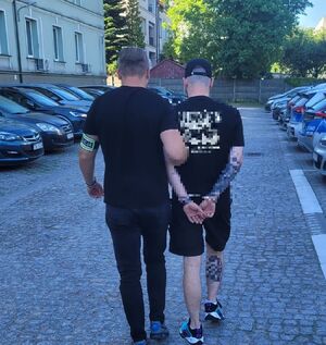 osoby poszukiwane zatrzymane przez policjantów