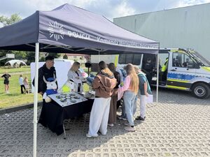 policjanci w szkole