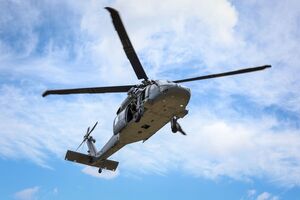 Black Hawk nad Kielcami. Policyjni kontrterroryści doskonalili działania z powietrza