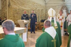po zakończonej mszy przemarsz na plac
