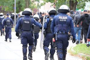 Świętokrzyscy policjanci zabezpieczali mecz