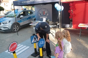 Finał akcji „Rower Pomaga” z włoszczowskimi policjantami